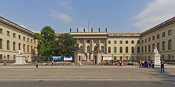 Hauptgebäude der Humboldt-Universität im Palais des Prinzen Heinrich