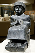 Statue du roi Gudea de Lagash, Metropolitan Museum of Art.