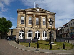 Andover Guildhall (1825).