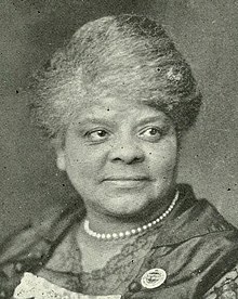 Photographie noir et blanc du visage d'Ida B. Wells