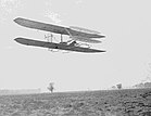 Vor 110 Jahren, am 20. September 1904, flog Wilbur Wright über der Huffman Prairie mit dem Flyer II während eines Fluges über 1,2 km in 1 Minute 16 Sekunden den ersten Vollkreis. (im Bild: Flyer II am 9. November 1904 über der Huffman Prairie) KW 39 (ab 21. September 2014)