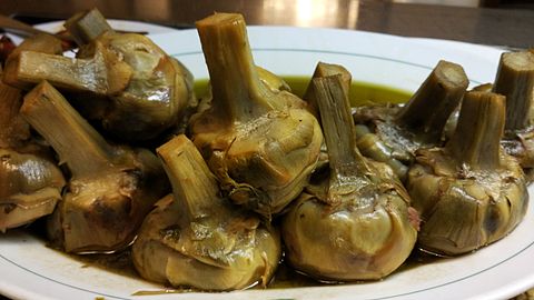 Artichokes alla romana