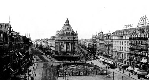 The Place de Brouckère after the demolition of the Temple of the Augustinians. In the foreground, the Anspach Fountain is under construction.