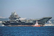 アドミラル・クズネツォフ級。後に中国海軍でも同級艦が就役することになる。