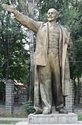 Tượng Vladimir Lenin ở Almaty