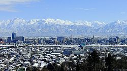 立山连峰和富山市市區