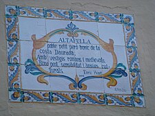 Toeristische plakkoate in Altafulla in Catalonië