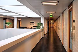 University of Tampere Tampereen yliopisto (16744772663).jpg