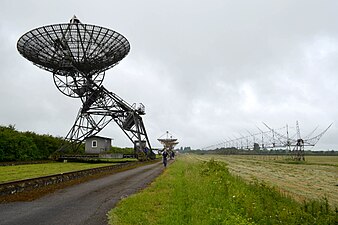 One-Mile Telescope (left), two of the Half-Mile Telescope (centre) and the remains of the 4C Array (right)
