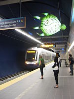 A train arriving at Beacon Hill station in 2009