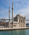 Image 40Ortaköy Mosque in the first quarter of the 20th century (from Culture of Turkey)