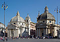 A sinistra, Santa Maria in Montesanto; a destra, Santa Maria dei Miracoli