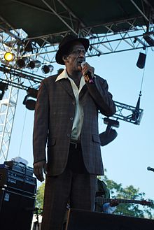 Isaacs performing at the Sierra Nevada World Music Festival in June 2010