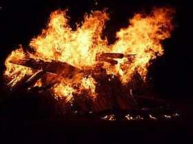 Lärmfeuer in Lorsch