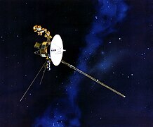 Voyager 2, lúc này đang cách Trái Đất 19,5 tỷ kilômét, tháng 7 năm 2022