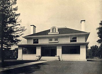 Casa di William e Helen Coffeen a Hinsdale, Illinois, 1900.