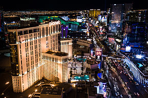 Las Vegas Strip, situată în mare parte în Paradise