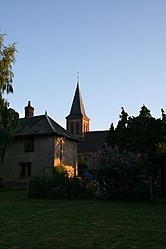 The church in Villers-sur-Bonnières