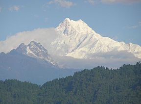 Kangchenjunga soos vanaf Gangtok gesien