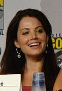 Erica Durance jwe Loïs Lane