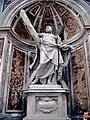 Escultura de François Duquesnoy, s. XVII, a Sant Pere del Vaticà, just a sobre la capella on n'hi ha la relíquia del crani.