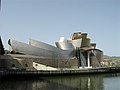 Imagine a muzeului Guggenheim din Bilbao