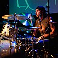 Chad Smith (ici en 2007) rejoint le groupe quelques semaines avant l'enregistrement de Mother's Milk.