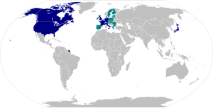 Mapa de las naciones miembros del G8 y de la Unión Europea