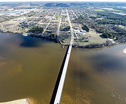 Wis-80 crosses the Wisconsin River in to Muscoda