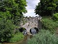 Le pont aqueduc des Arvaux côté amont à la Varaude