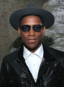 Labrinth portrait (cropped).jpg