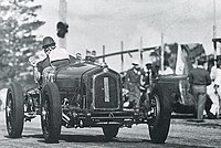 Race winner Alf Barrett (Alfa Romeo "Monza") contesting the 1940 Bathurst Grand Prix