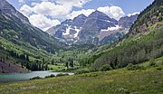 Thumbnail for File:Maroon Bells (11553)a.jpg