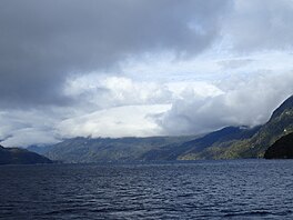 View of Te Awaroa Long Sound near the top of Rakituma Preservation Inlet