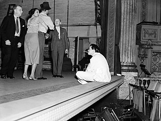 Arlene Francis, Joseph Cotten and Welles at a rehearsal