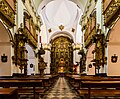 Intérieur de l'église de Santiago.