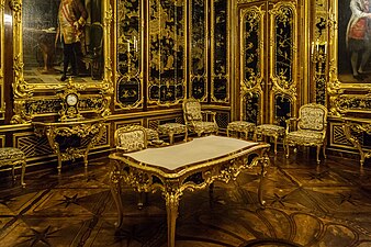 Vieux-Laque Room, Schönbrunn Palace, Vienna, Austria, decorated with Chinese black lacquerware panels, by Nikolaus Pacassi, 1743–1763[164]