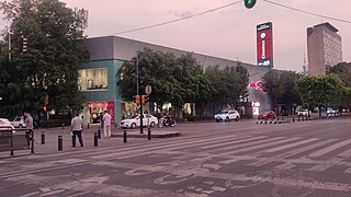 First Sears in Mexico, opened 1947 and since remodeled, now part of Plaza Insurgentes mall, Colonia Roma, Mexico City