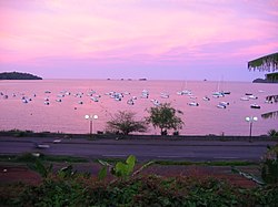 Sončni zahod v Mamoudzou, Mayotte