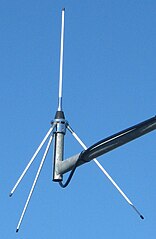 VHF ground plane antenna