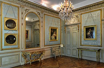 Salle XVIIIe. Boiseries du salon de l'hôtel Gaulin de Dijon.