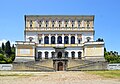 Fotografia de la Villa Farnese, un exemple d'arquitectura manierista de la Renaissença tardiva.