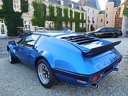 A Renault Alpine A310, a type of car owned by Misato Katsuragi