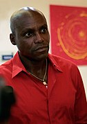 Carl Lewis (Foto: 2009) mit seinem vierten Gold im Weitsprung und dem neunten Olympiasieg seiner Karriere