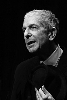 Leonard Cohen během vystoupení v Ženevě v říjnu 2008