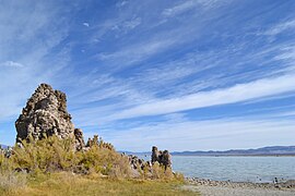 Limestone rock formations by Mono Lake, California, 4.jpg