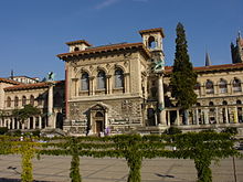 Le palais de Rumine qui abrite cinq musées.