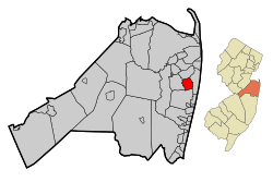Location of West Long Branch in Monmouth County highlighted in red (left). Inset map: Location of Monmouth County in New Jersey highlighted in orange (right).