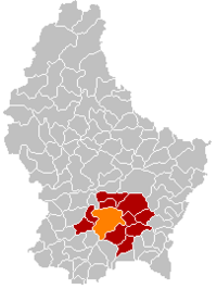 卢森堡城在卢森堡地图上的位置，卢森堡城为橙色，卢森堡县为深红色