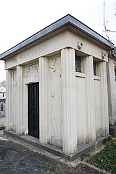 Art Deco reinterpretation of the Doric columns, with no capitals or bases, on the Gustave Simon Grave, Préville Cemetery, Nancy, France, after 1926, unknown architect